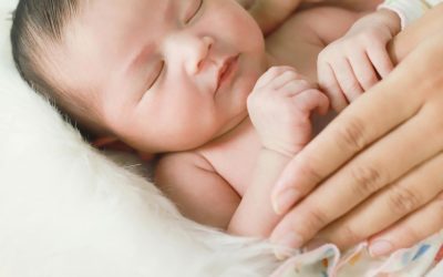 What to Do About Newborn Jaundice? 24/7 Nurse Monitoring and Phototherapy Care Explained